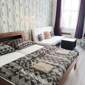 Apartament Hybesova 