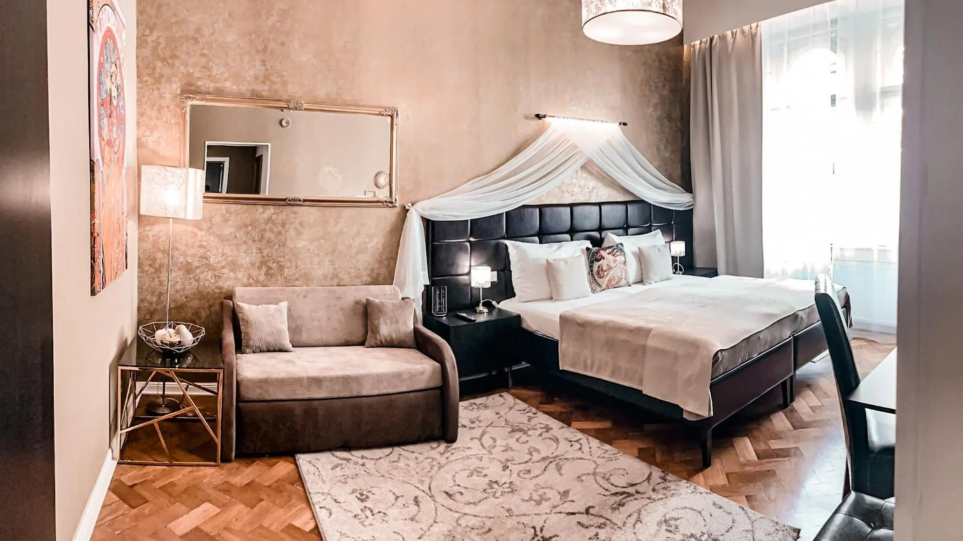 Alfons Boutique Hotel Prag 4*,